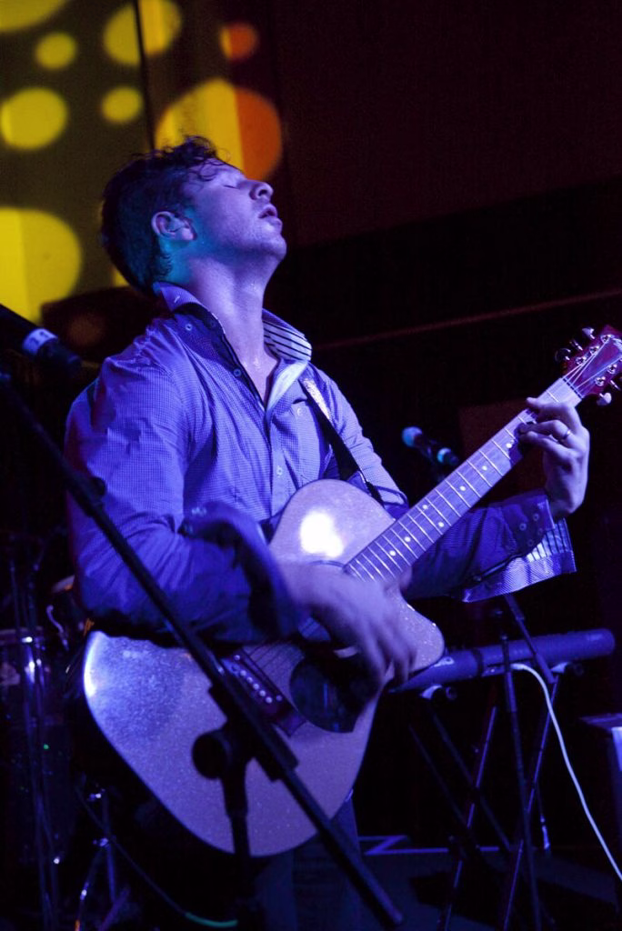 Canon Canon EOS 5D Mark II 801x1200 047646